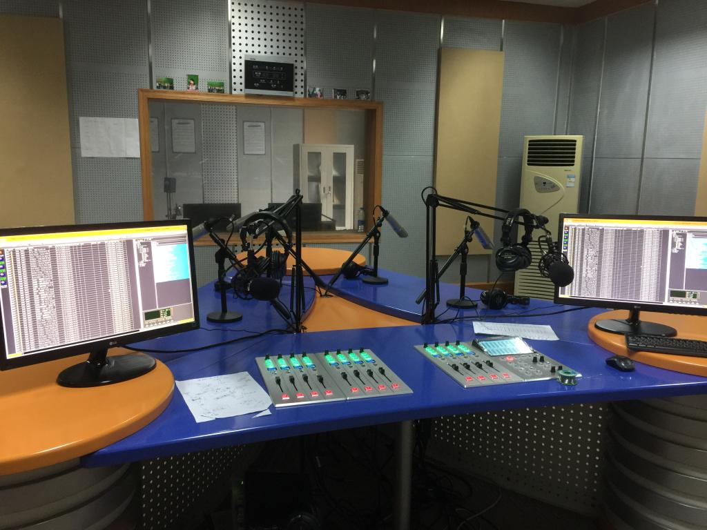 广播节目制作实验室